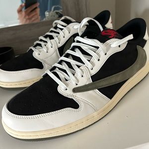 Mens Travis Scott air Jordan retro lows size 14 US